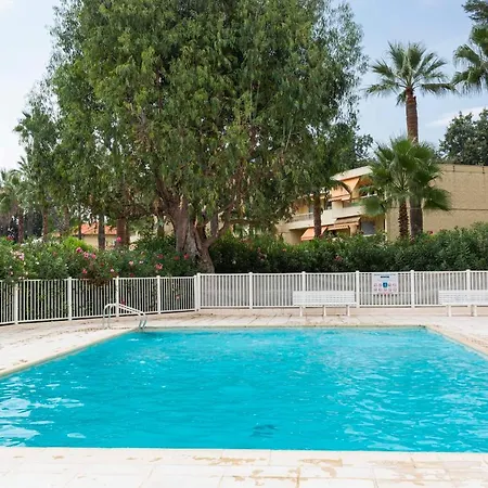Renting Chez Claude - 2 Chbre 2 Sdb 4pers Terrasse Piscine Parking Appartement *